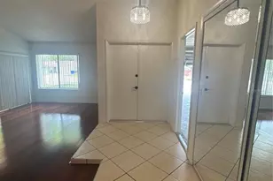2329 Pine Tree Ct, Kissimmee, FL 34744 - Photo 9