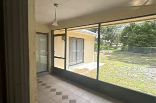 2329 Pine Tree Ct, Kissimmee, FL 34744 - Photo 19