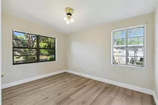 5873 Camellia Dr, Orlando, FL 32807 - Photo 9