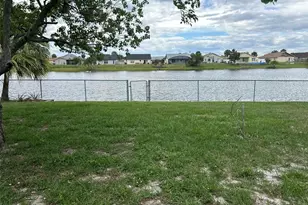 3165 Smoke Signal Cir, Kissimmee, FL 34746 - Photo 3