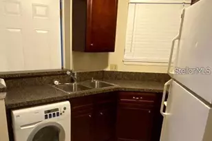 1940 Lake Atriums Cir, Orlando, FL 32839 - Photo 5