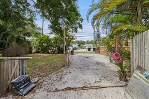 5020 27th Ave S, Gulfport, FL 33707 - Photo 17
