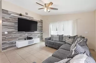 140 Seabreeze Cir, Kissimmee, FL 34743 - Photo 13