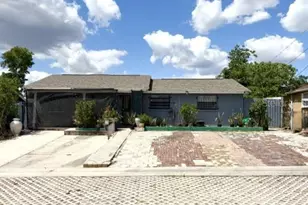 4802 E Curtis St, Tampa, FL 33610 - Photo 1