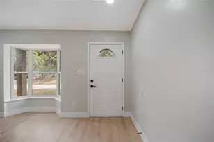8742 Brackenwood Dr, Orlando, FL 32829 - Photo 11