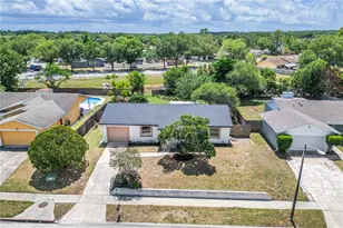 8742 Brackenwood Dr, Orlando, FL 32829 - Photo 3