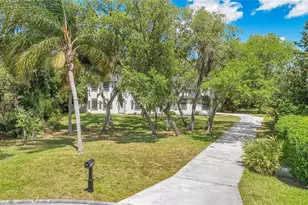 12200 Treetop Ct, Orlando, FL 32832 - Photo 3