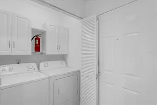 14036 Fairway Island Dr, Orlando, FL 32837 - Photo 5