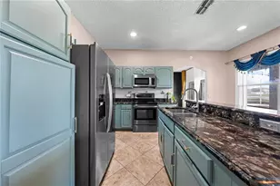 442 Tamarind Parke Ln, Kissimmee, FL 34758 - Photo 13