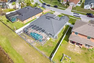 442 Tamarind Parke Ln, Kissimmee, FL 34758 - Photo 3