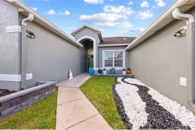 442 Tamarind Parke Lane, Kissimmee, FL 34758 - Photo 3