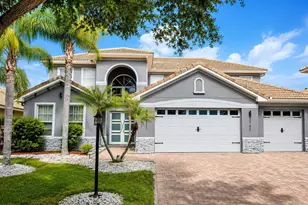 3759 Eagle Isle Cir, Kissimmee, FL 34746 - Photo 1