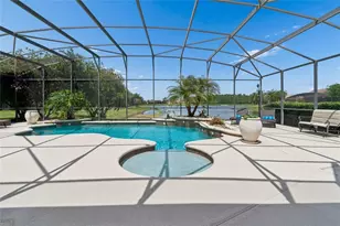 844 San Raphael St, Poinciana, FL 34759 - Photo 3
