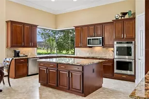 844 San Raphael St, Poinciana, FL 34759 - Photo 21
