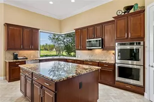 844 San Raphael St, Poinciana, FL 34759 - Photo 17