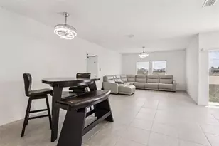 33857 Sky Blossom Cir, Leesburg, FL 34788 - Photo 3