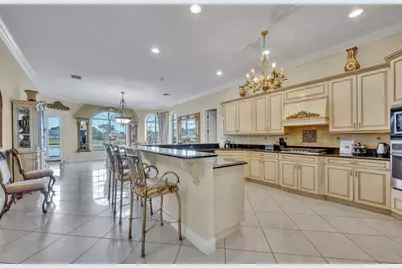 2713 Formosa Boulevard, Kissimmee, FL 34747 - Photo 17