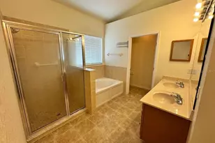 221 Tower View Dr E, Haines City, FL 33844 - Photo 13