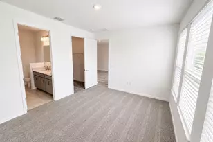 994 Teal Crk Dr, Saint Cloud, FL 34771 - Photo 9