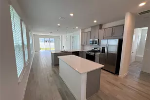 994 Teal Crk Dr, Saint Cloud, FL 34771 - Photo 5