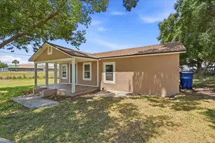 13 E 8th St, Frostproof, FL 33843 - Photo 3