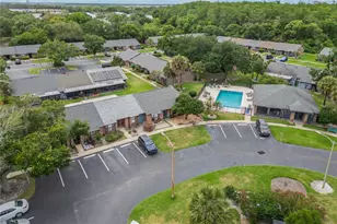 2818 Shannon Oak Ct, Saint Cloud, FL 34769 - Photo 3
