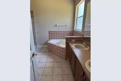 468 Pinewood Drive, Davenport, FL 33896 - Photo 13