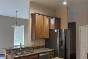 468 Pinewood Dr, Davenport, FL 33896 - Photo 5