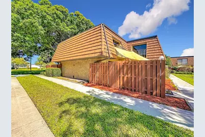1458 N Lawnwood Circle #24A, Fort Pierce, FL 34950 - Photo 1