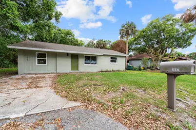 1087 Swan Street, Melbourne, FL 32935 - Photo 3