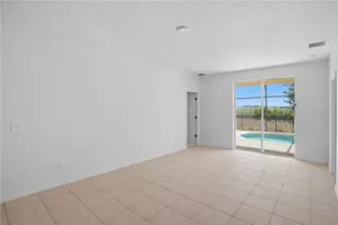 433 Sunset View Dr, Davenport, FL 33837 - Photo 11
