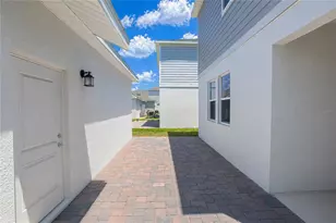 1844 Bright Sky Dr, Kissimmee, FL 34744 - Photo 5