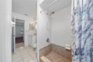 632 Deauville Ct, Kissimmee, FL 34758 - Photo 13