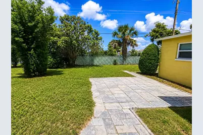 2007 9th Street NE, Winter Haven, FL 33881 - Photo 7