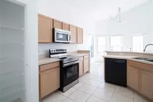 667 Downing Cir, Davenport, FL 33897 - Photo 9