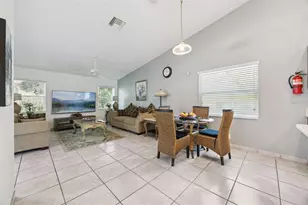 2948 Pembridge St, Kissimmee, FL 34747 - Photo 5