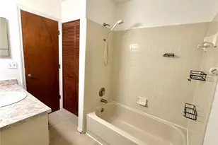 2027 Balboa Way, Kissimmee, FL 34741 - Photo 9