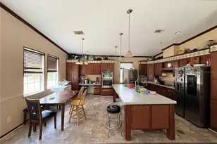 21520 SE 147th Ln, Umatilla, FL 32784 - Photo 9