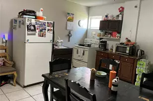 823 Ognon Ct, Kissimmee, FL 34759 - Photo 15