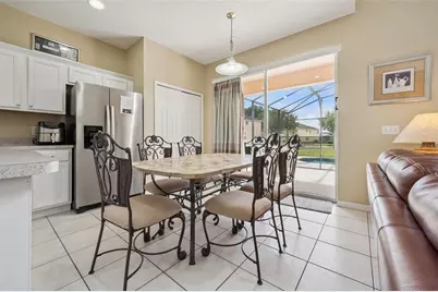 8550 Sunrise Key Drive, Kissimmee, FL 34747 - Photo 7