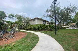 1656 Sunny Brook Ln NE, Palm Bay, FL 32905 - Photo 3