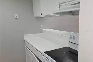 921 W Oak Ridge Rd, Orlando, FL 32809 - Photo 11