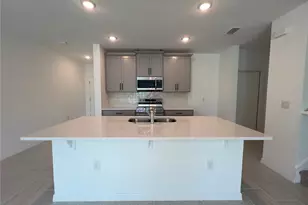 490 Thompson Vlg Ave, Apopka, FL 32703 - Photo 3