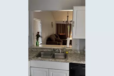 12166 Sandal Creek Way, Orlando, FL 32824 - Photo 11