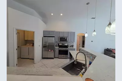 10 Nevada Loop Road, Davenport, FL 33897 - Photo 11