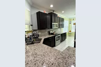 4800 Poolside Drive, Saint Cloud, FL 34769 - Photo 9