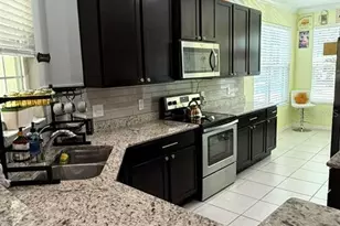 4800 Poolside Dr, Saint Cloud, FL 34769 - Photo 9