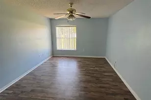 1001 Eiffel Ln, Kissimmee, FL 34759 - Photo 17