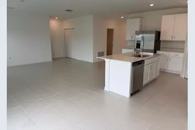 2167 Lone Oak Lane, Lakeland, FL 33801 - Photo 5