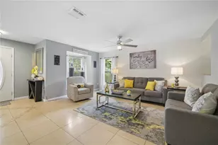 13619 Phoenix Dr, Orlando, FL 32828 - Photo 7
